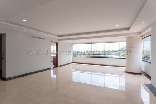 Vendo Apartamento Penthouse Varios Niveles Altamira Yf