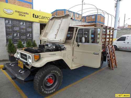 Imagen 13 de 25 de Toyota Land Cruiser Estacas