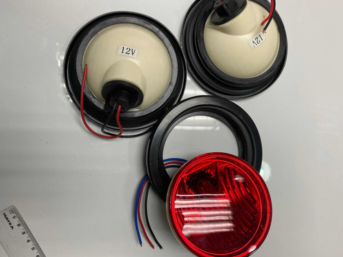 Imagen 4 de 11 de Micas Universales Autobuses Y Camiones 12v 24v Hy-088h-3
