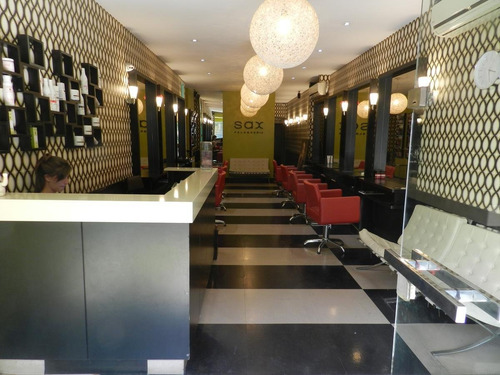 Imagen 5 de 12 de Excelente Local En Recoleta .- Venta