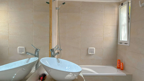Venta Casa 3 Dormitorios Con Piscina Balneario Buenos Aires Maldonado