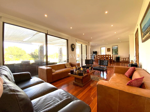 Casa En Arriendo, Las Brisas