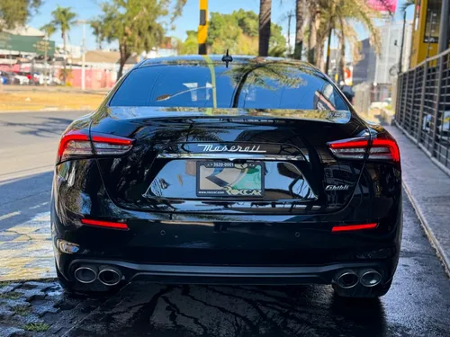 Maserati Ghibli 3.0 L At