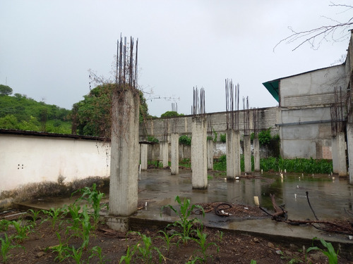 Imagen 10 de 14 de Amplio Terreno Con Bases Para Edificación De Varios Niveles. En San Juan De Los Morros. 23-590 Yinett