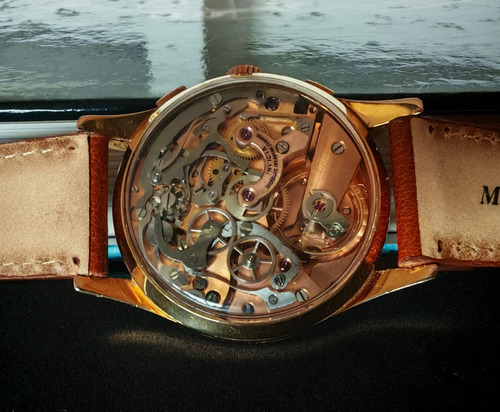 Cronógrafo Valjoux 22 Corda Manual Invicta Ouro 20 Microns (Usado)