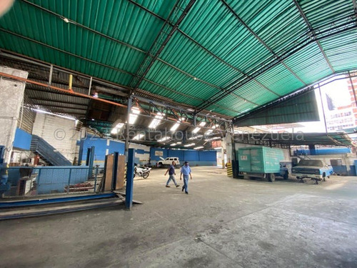 Galpón Alquiler Av. Libertador Mls 24-5340