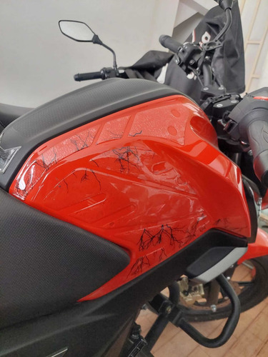 Kit Protector Tanque + Pierneras Stomp Grip Tvs Raider 125