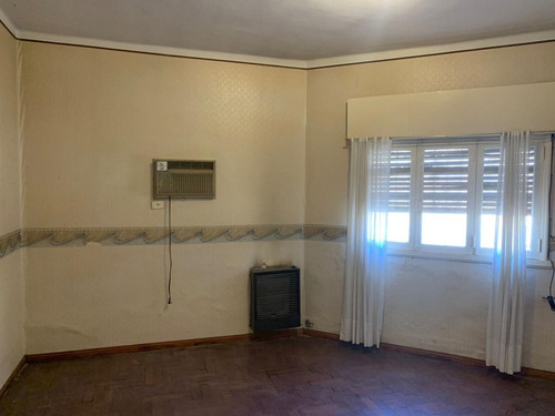 Imagen 4 de 8 de Venta- Casa Con Destino Comercial