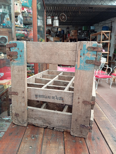 Antiguo Cajon Cerveceria Quilmes De Madera Año 1979 Ref. 699 (Usado)