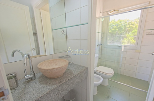 Casa En Rincon Del Indio En Venta- Ref: 2992