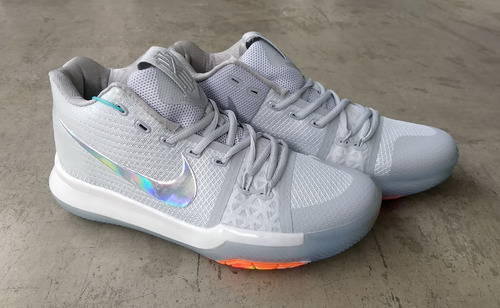 Kp3 Botas Caballeros Nike Kyrie Irving 3 Gris Plata