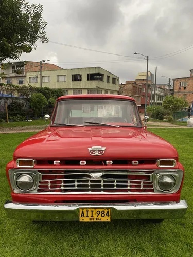 F-100 2400cc Motor 6 En Línea Excelentes Condiciones.