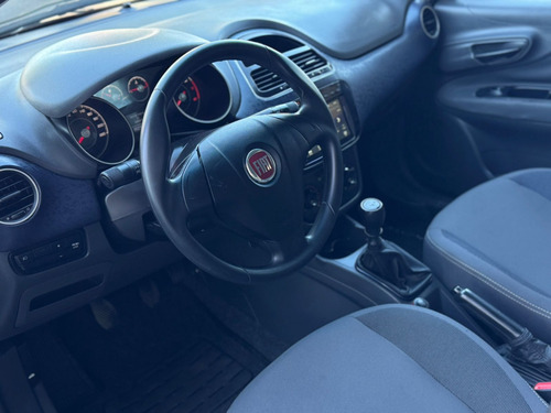 Fiat Punto 1.4 ATTRACTIVE 8V FLEX 4P MANUAL