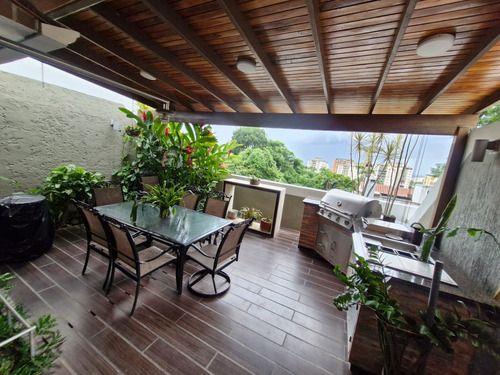 Townhouse De Oportunidad En Lomas Del Este-sl
