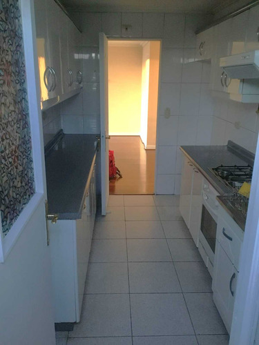 Amplio Dpto 3d+2b En Av. Holanda, Providencia (97165)