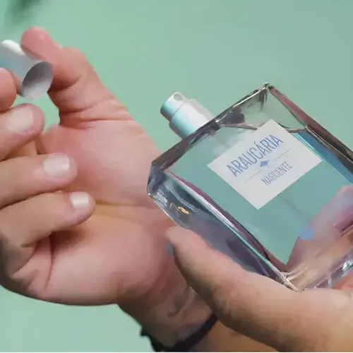 Eau de Cologne L'Occitane au Brésil Araucária Nascente 100ml Spray