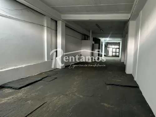 Bodega En Arriendo En Mayoritaria. Cod A775887