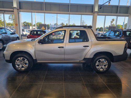 Imagen 2 de 19 de Renault Oroch Zen 1.6 2023 0km