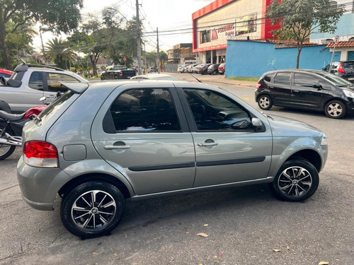 Fiat Palio 1.4 MPI ELX 8V FLEX 4P MANUAL