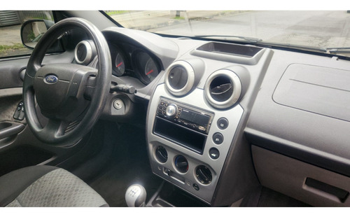 Ford Fiesta 1.0 ROCAM HATCH 8V FLEX 4P MANUAL