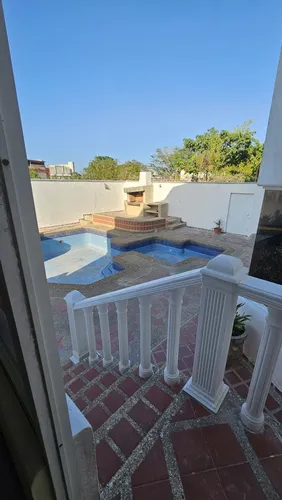 Casa Urb. Costa Azul