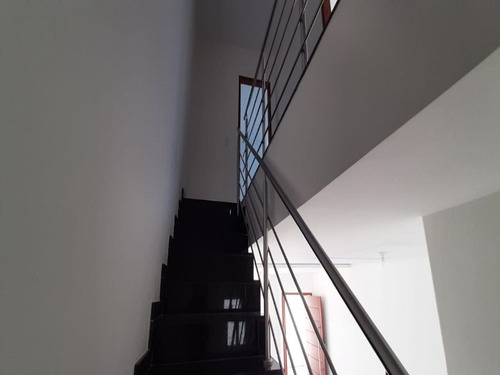 Imagem 11 de 19 de Casa Duplex Com Churrasqueira E Quintal - 955 - 70151230