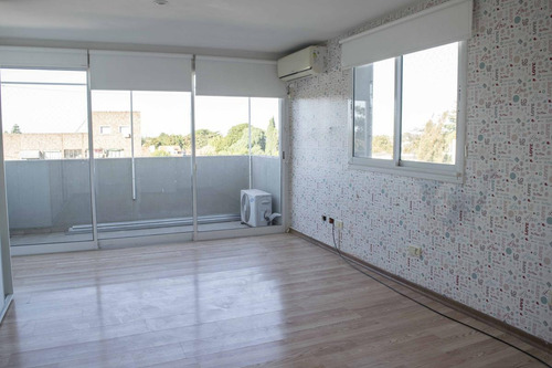 Imagen 13 de 27 de Departamento En Venta 4 Ambientes Olivos