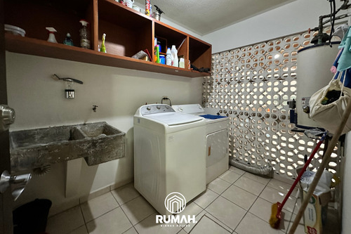 Casa En Renta Con 3 Recamaras, 3 Baños, Amueblada Y Equipada En Los Olivos