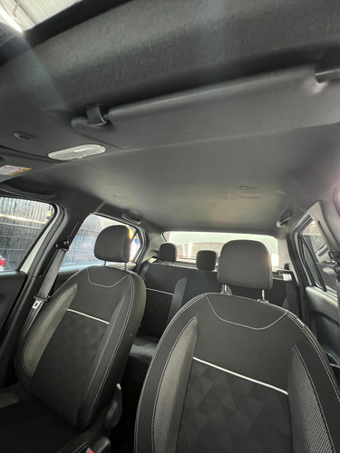 Renault Logan 1.6 Zen 16v X-tronic 4p