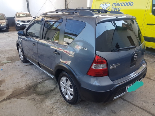 Nissan Livina X-gear 2012 1.6 Sl Flex 5p