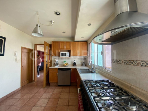 Imagen 9 de 25 de Venta De Casa En Fraccionamiento Claustros De Santiago, Centro Sur, Querétaro