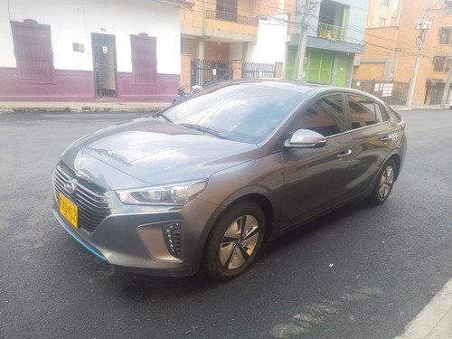 Hyundai Ioniq 1.6 Premium Hybrido 