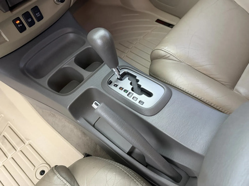 Toyota Fortuner 2.7L 4X4 At