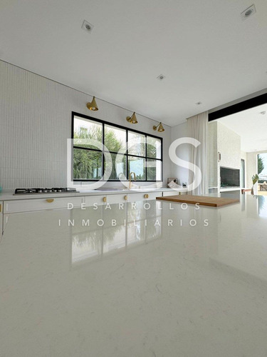 Casa En Venta En San Eliseo Golf & Country