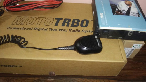 Radio Motorola Mototrbo Dmr Dgm-4100 Uhf1 Micrófono Cable 