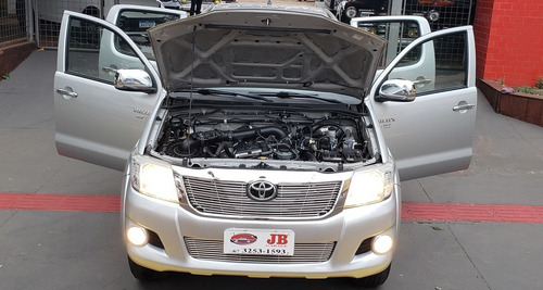Imagem 12 de 15 de Toyota Hilux Flex Sr 2.7 C.d. Automática