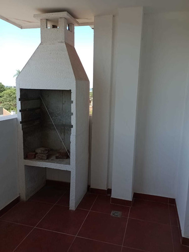 Imagen 16 de 20 de Departamento De 2 Dormitorios En Venta En Posadas, Misiones