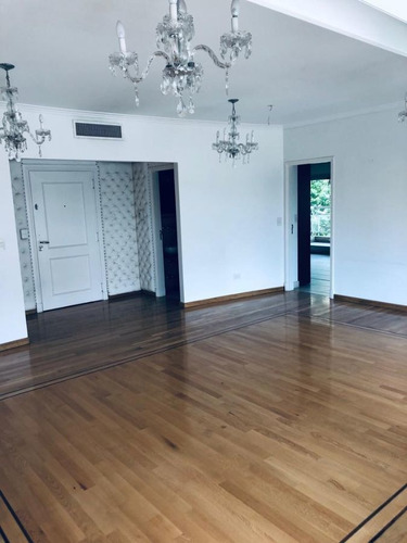 Imagen 1 de 25 de Departamento En Venta De 5 Ambientes Con Cochera - Colombres 188 Lomas De Zamora