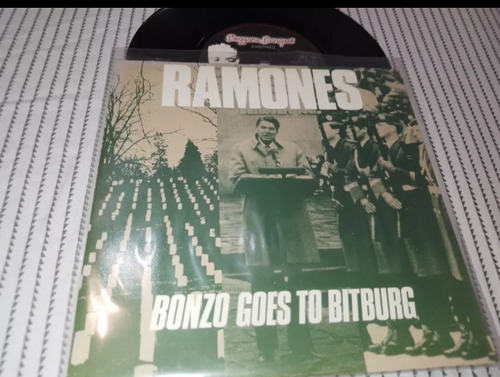 Ramones - Bonzo Goes To Bitburg  Vinilo 7  