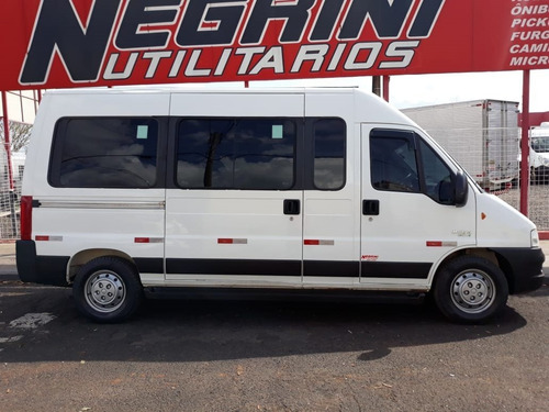 Fiat Ducato 2.3 16 Lugares Teto Alto 16v Tb - 2015 - Negrini