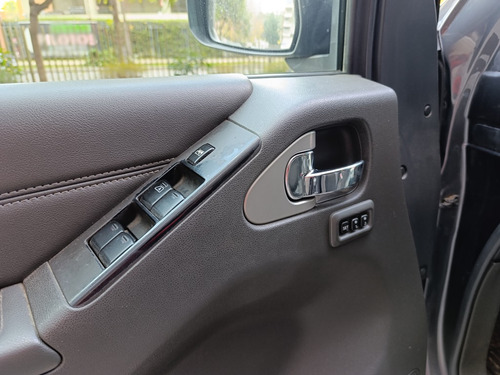 Nissan Pathfinder 2012