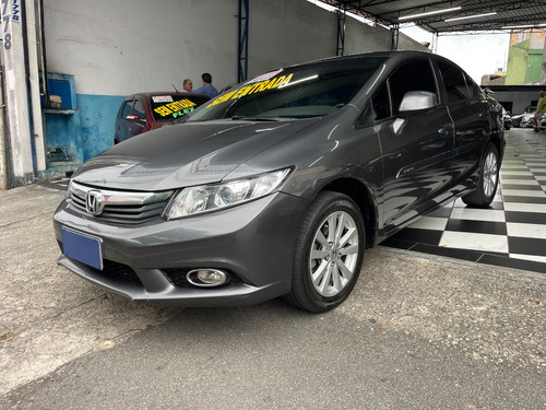 Honda Civic 1.8 Lxs Flex Aut. 4p