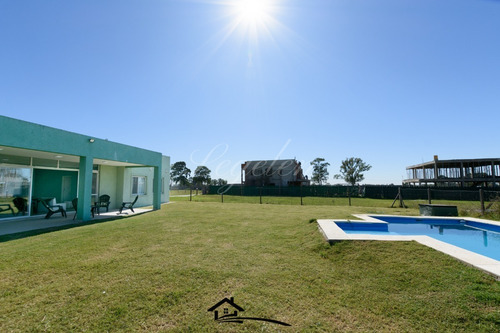 Imagen 21 de 30 de Casa En Alquiler En El Barrio Privado Lagos De Canning.