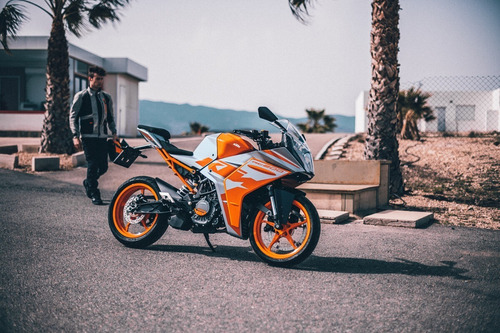 Imagen 4 de 21 de Ktm 200 Rc 0km Financia En 18 Cuotas Sin Interes Solo Dni