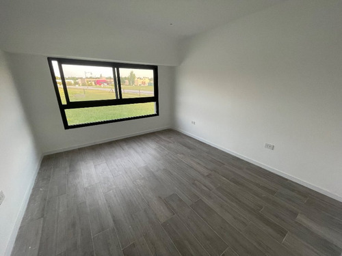 Casa En Venta En Area 60