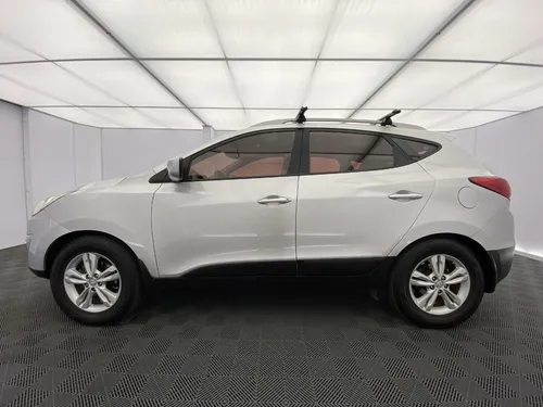 Hyundai TUCSON IX-35 2.0l 164 hp 4x2