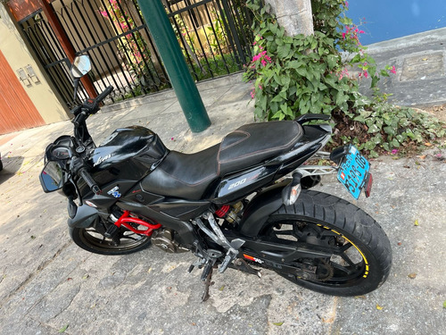 Ns 200 Con Filtro De Aire Kyn Y Sistema De Escape Modificado