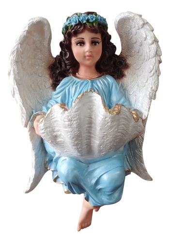 Ángel Celestial Con Pila Bautismal Concha Pared Resina Fina Color Azul Claro