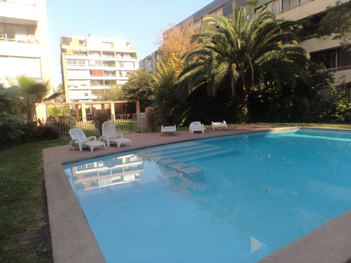 Vendo Hermoso Depto. Detrás De Municipalidad De Providencia