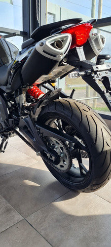 Imagen 6 de 25 de Benelli Tnt 600i Naked - Benelli Store Pilar Mp